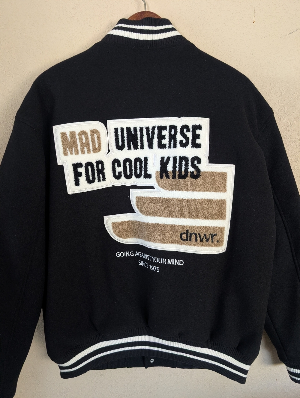 ZARA Milán, Stockholm, Jiaxing varsity jacket Color Black gold Men's Size Medium